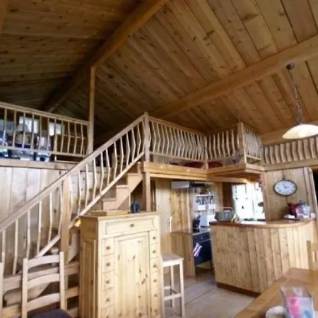 Chalet Chalet Enchastrayes, 5 Pieces, 10 Personnes - Fr-1-165-73 Enchastrayes