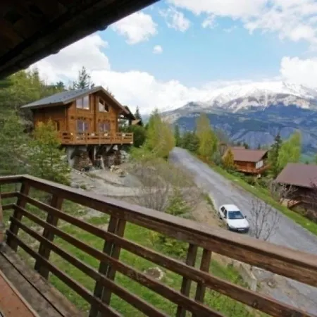 Chalet Enchastrayes, 5 Pieces, 10 Personnes - Fr-1-165-73 Chalet Enchastrayes